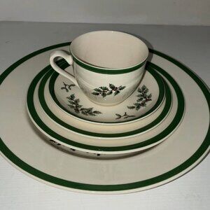 Spode Christmas Tree 5-Piece Place Setting Dinnerware NIB W/ Tags England